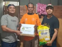 Respons Cepat Rahmat Saleh Bantu Korban Banjir di Kota Padang