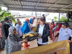 DPP IKM Salurkan Bantuan Rp537 Juta di Sumbar, Fokus ke Bantuan Mendesak Pasca Banjir Bandang