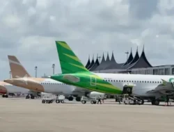 BIM Diserbu 33 Penerbangan Sehari, Arus Penumpang Melonjak