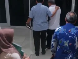 Dua Kali Mangkir, Ketua Fraksi Demokrat dan Ketua BK DPRD Sumbar Akhirnya Penuhi Panggilan Kejari Padang