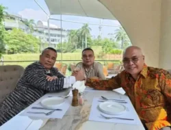 Jabat Tangan yang Mengakhiri Polemik, Dasco Pertemukan Hotman Paris dan Ketua Umum PWI