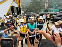 Tinjau Flyover Sitinjau Lauik, Zigo Rolanda Ingatkan Dampak Pembangunan terhadap Air Bersih